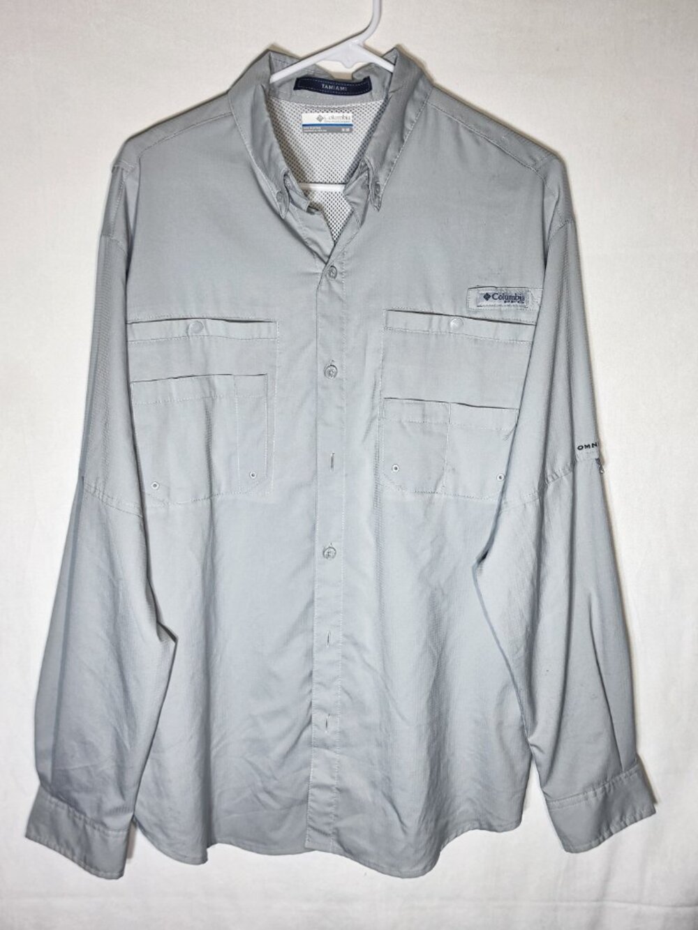 Columbia Gray button up Medium Tamiami